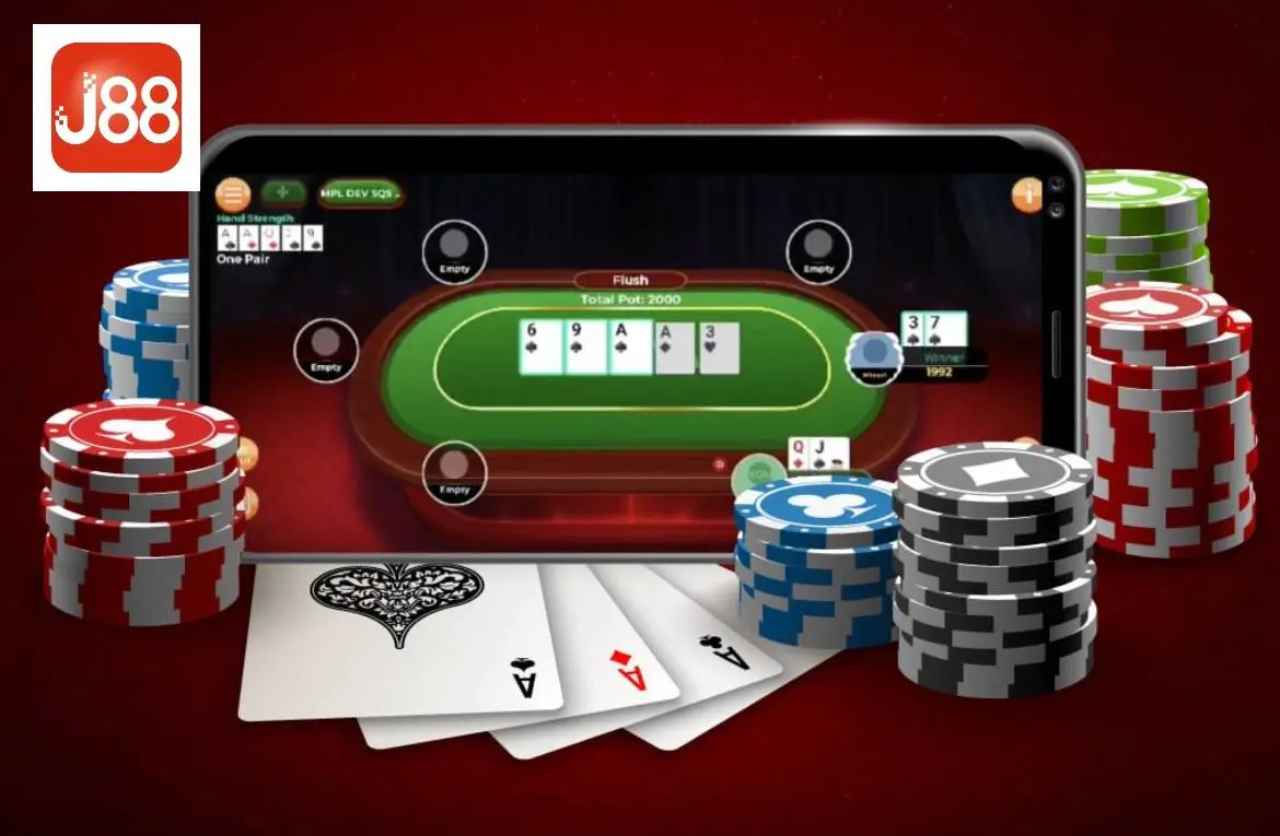 Tìm hiểu về luật chơi Poker qua các vòng chia bài tại J88